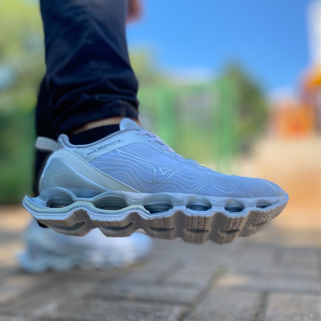 59bb7b07-63f9-4db9-a37f-fdfe52fe83441-130b891e0b472f9aa716793335615842-1024-1024