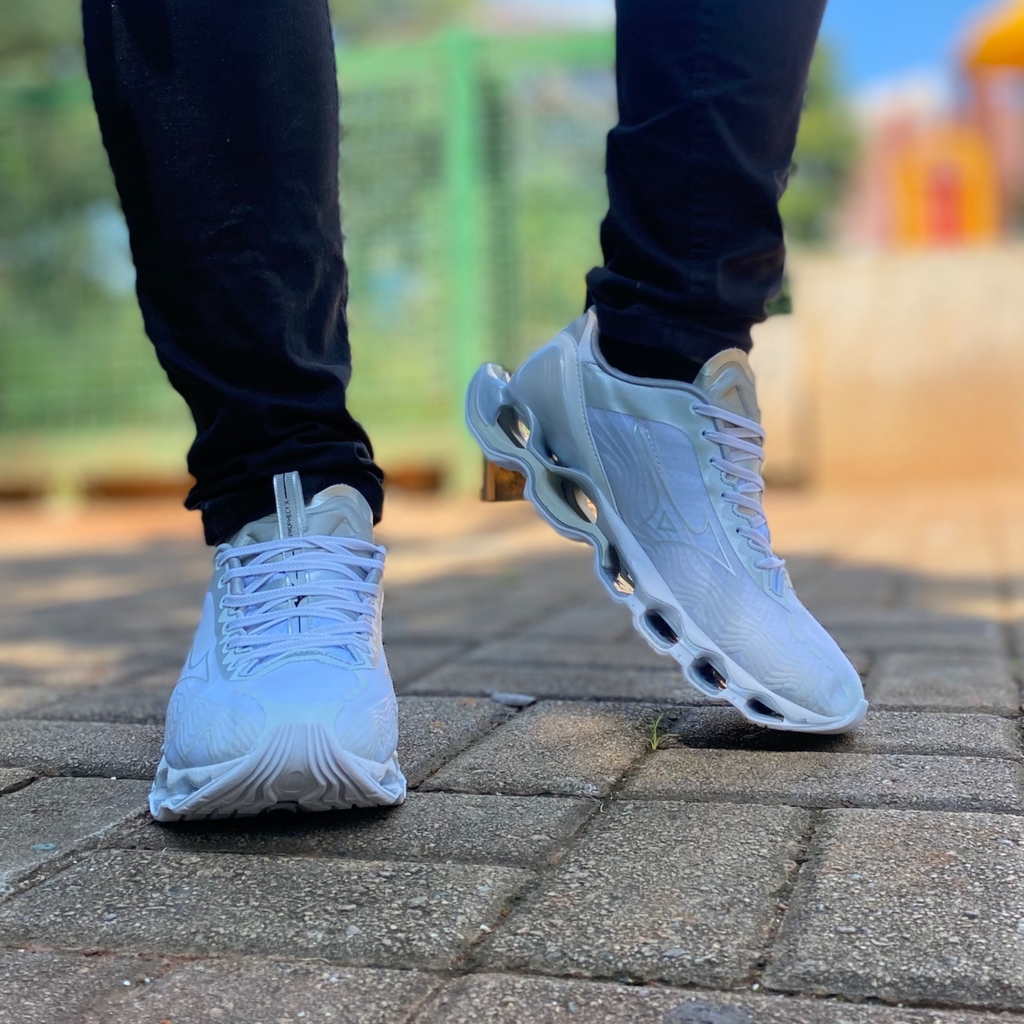 604d1779-3f6a-40d9-8b28-35bf1209f6b21-85bd1bc7f5ea83ae3616793335618078-1024-1024