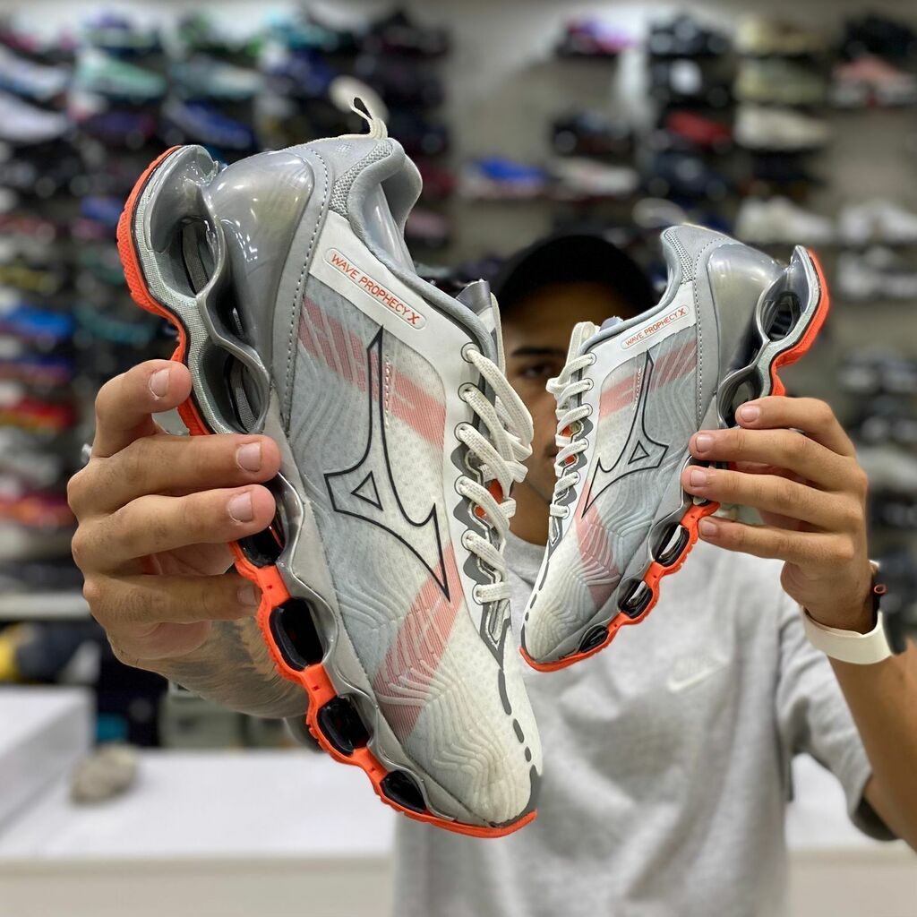 7ef8dcc8-e5f5-42c7-9dd0-e27b4039e4df-b749ed711b5e193f5817080160631797-1024-1024