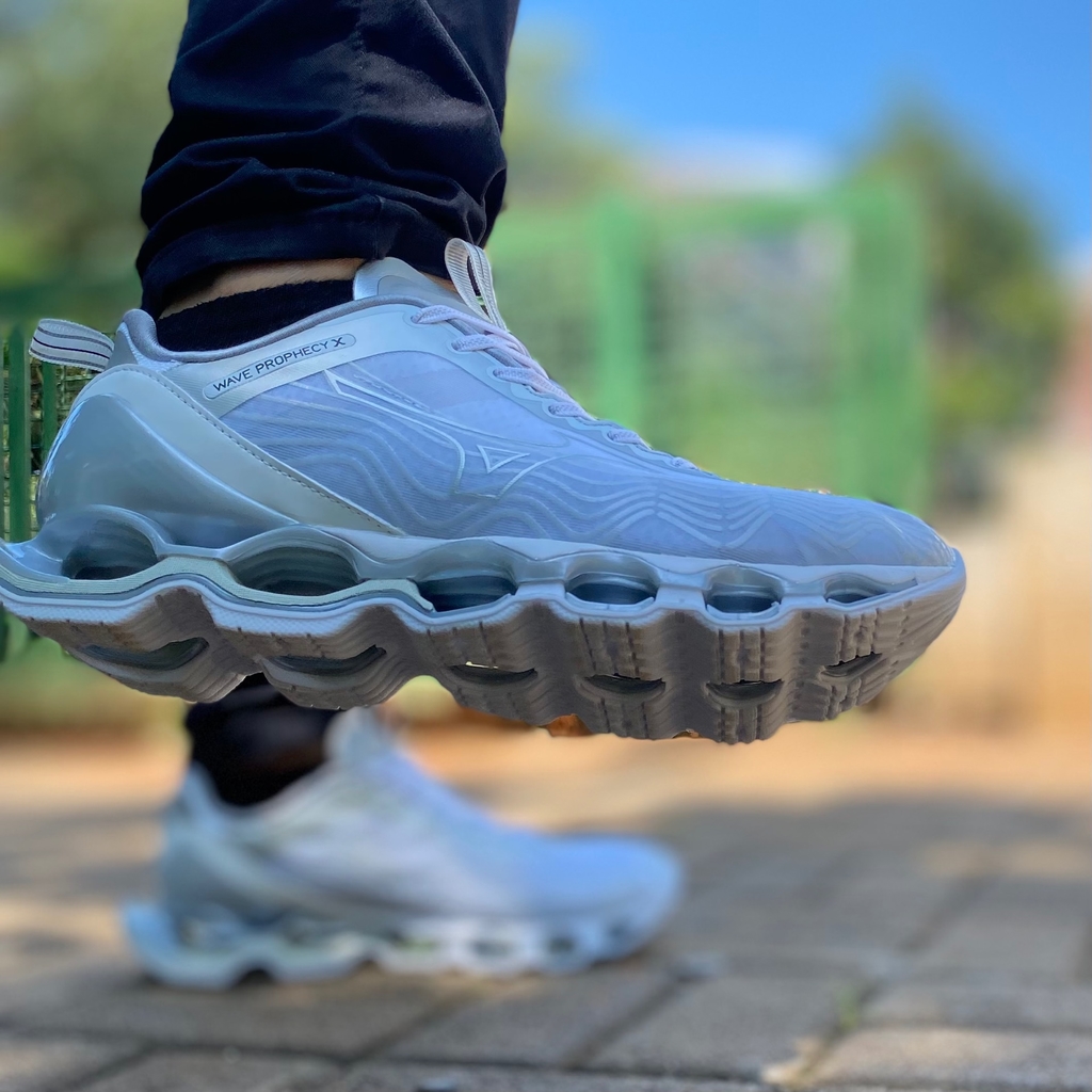 b3542b09-625b-475a-a485-e47bd3ba59621-9d888181d9b9e2a99016793335614773-1024-1024