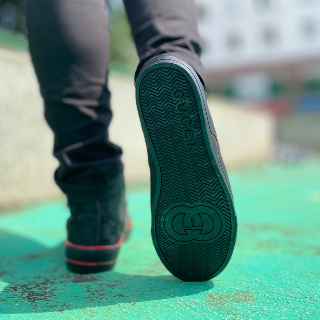 cea04a5e-b9f6-4f40-b051-76068314a78f1-5a4959a89825e051ed16790644658529-1024-1024