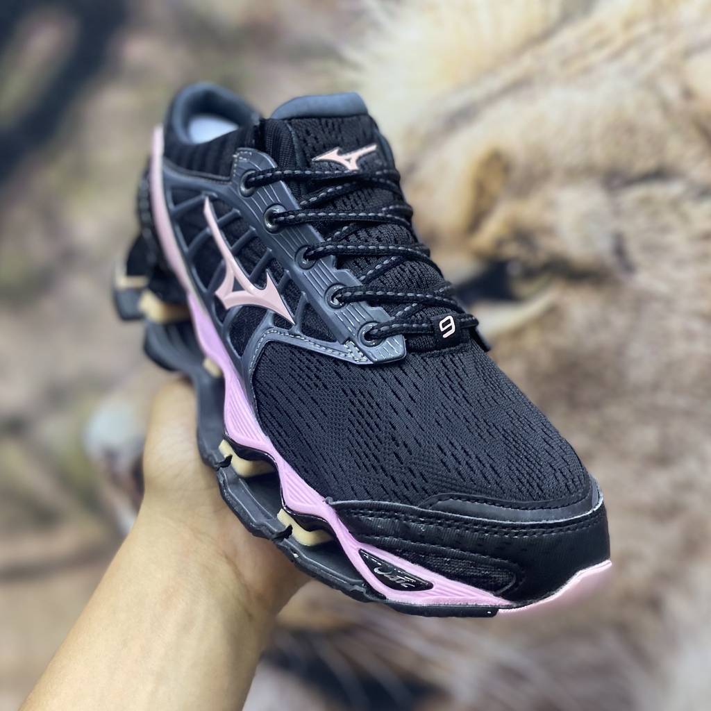 img_01411-5ac5a2ba949032446b16950272449723-1024-1024