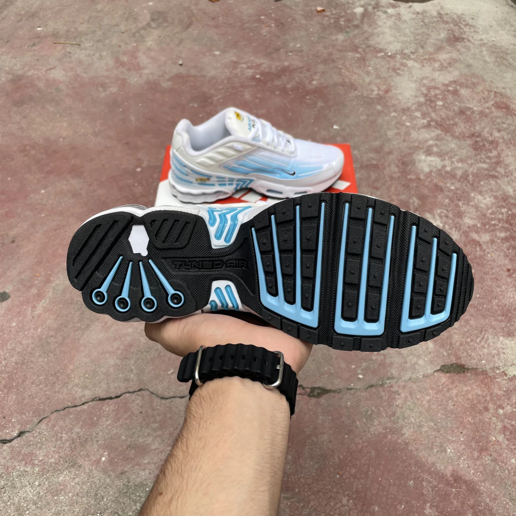 img_0209-287014a53e37d73a6117386921258316-1024-1024