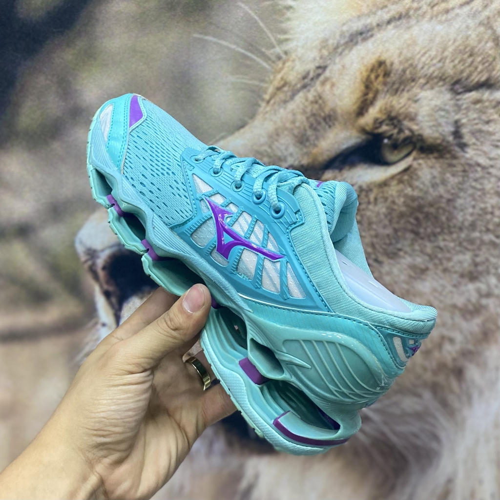 img_03381-376ff9f29496ef106116950277437949-1024-1024