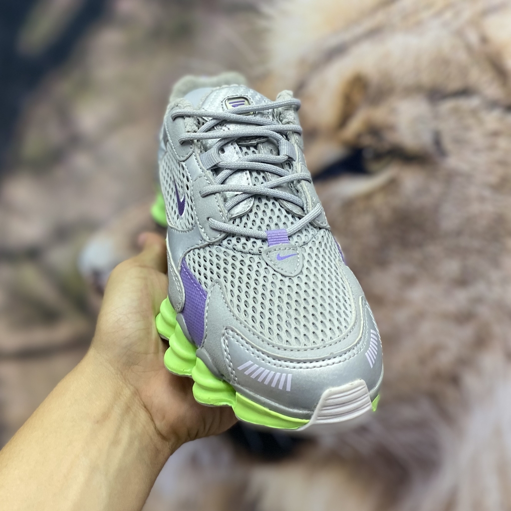 img_04881-12f5f4453c683809e516950259996423-1024-1024