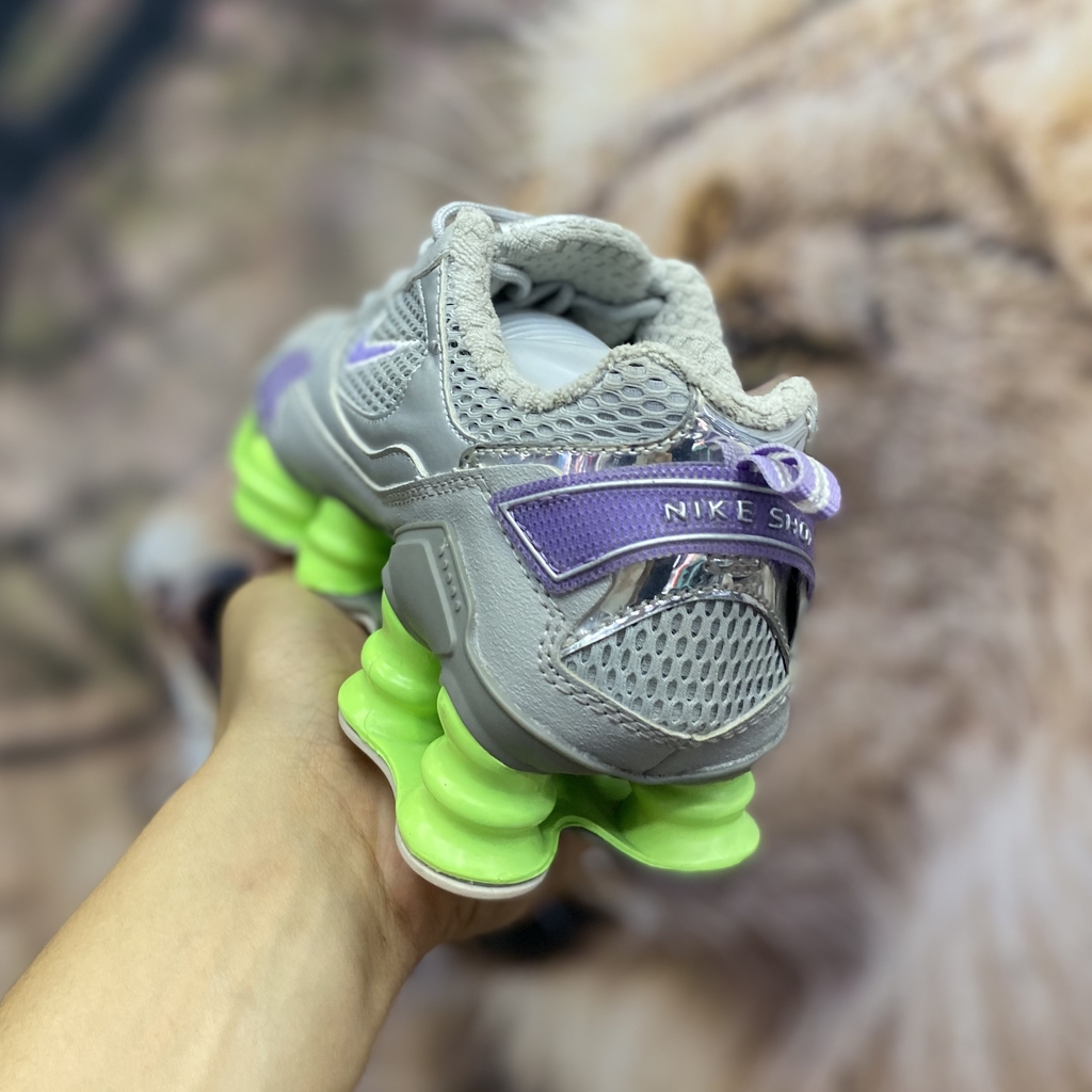 img_04901-0e92cf776f10141c8416950259994926-1024-1024