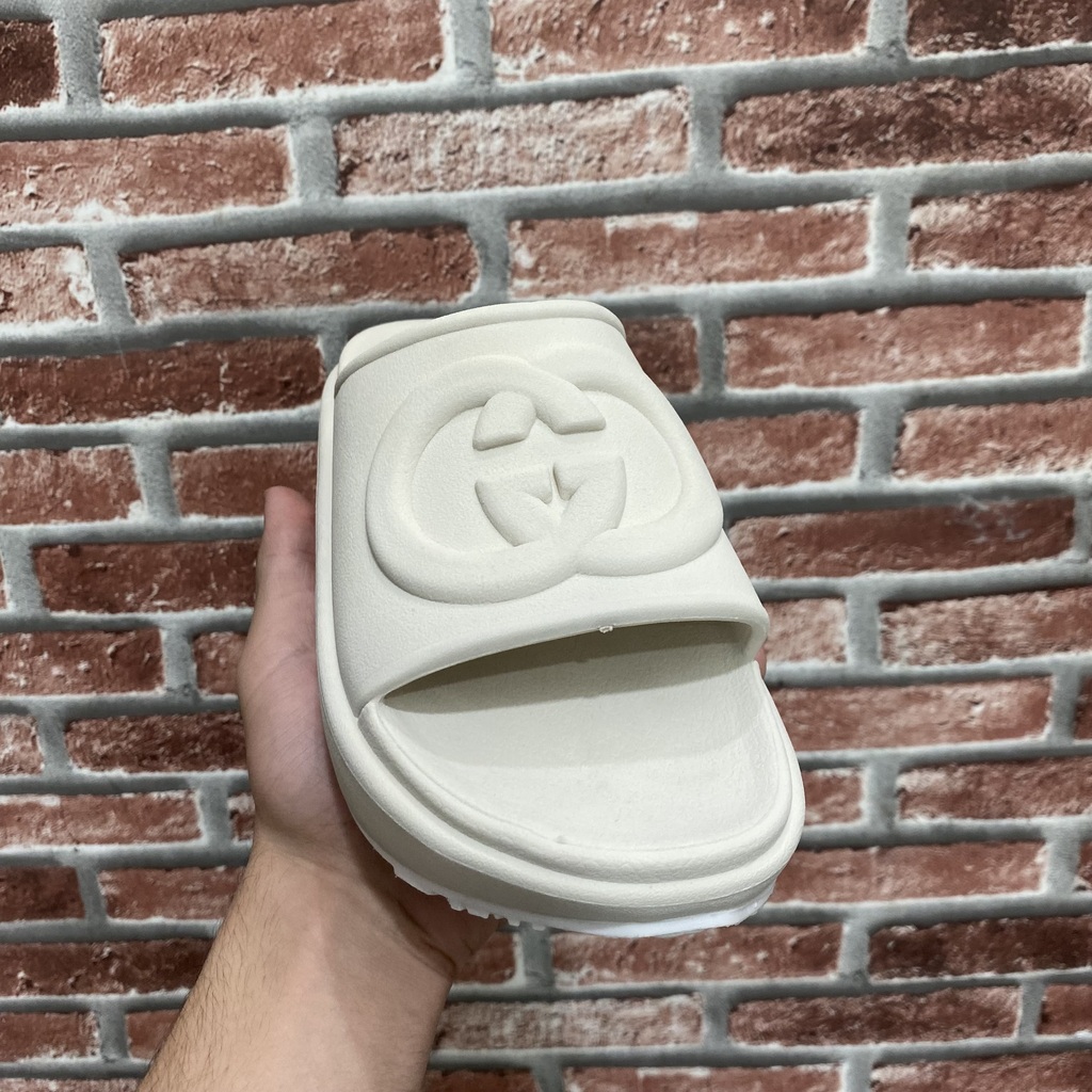 img_0505-3da3f7323e2ddd874117188933700790-1024-1024