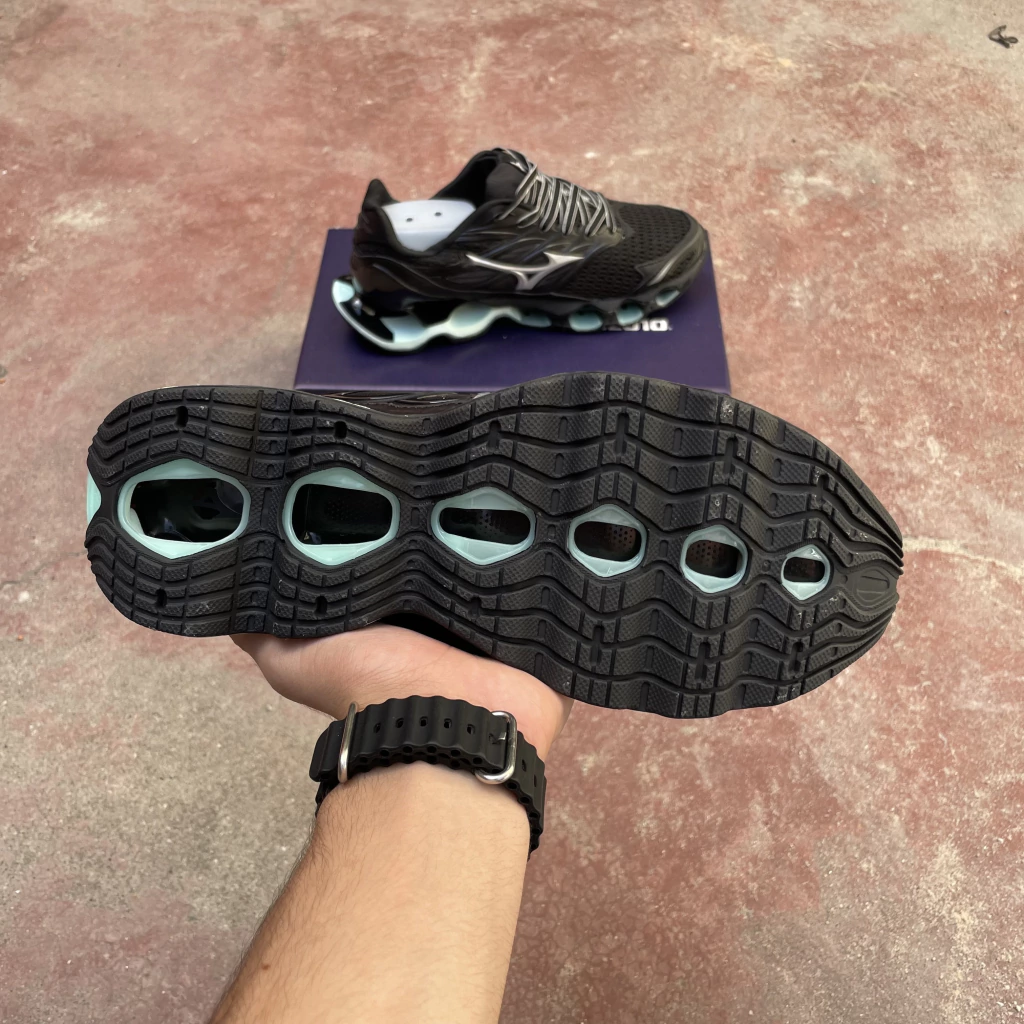 img_0667-05f490c3b58d54c99217393673354202-1024-1024