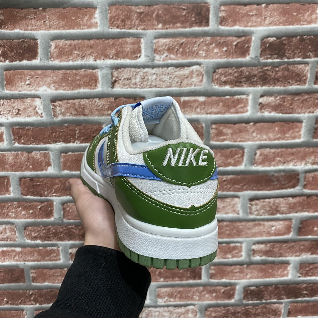 img_0945-ae3ccaf60c8975972a17198603480028-1024-1024