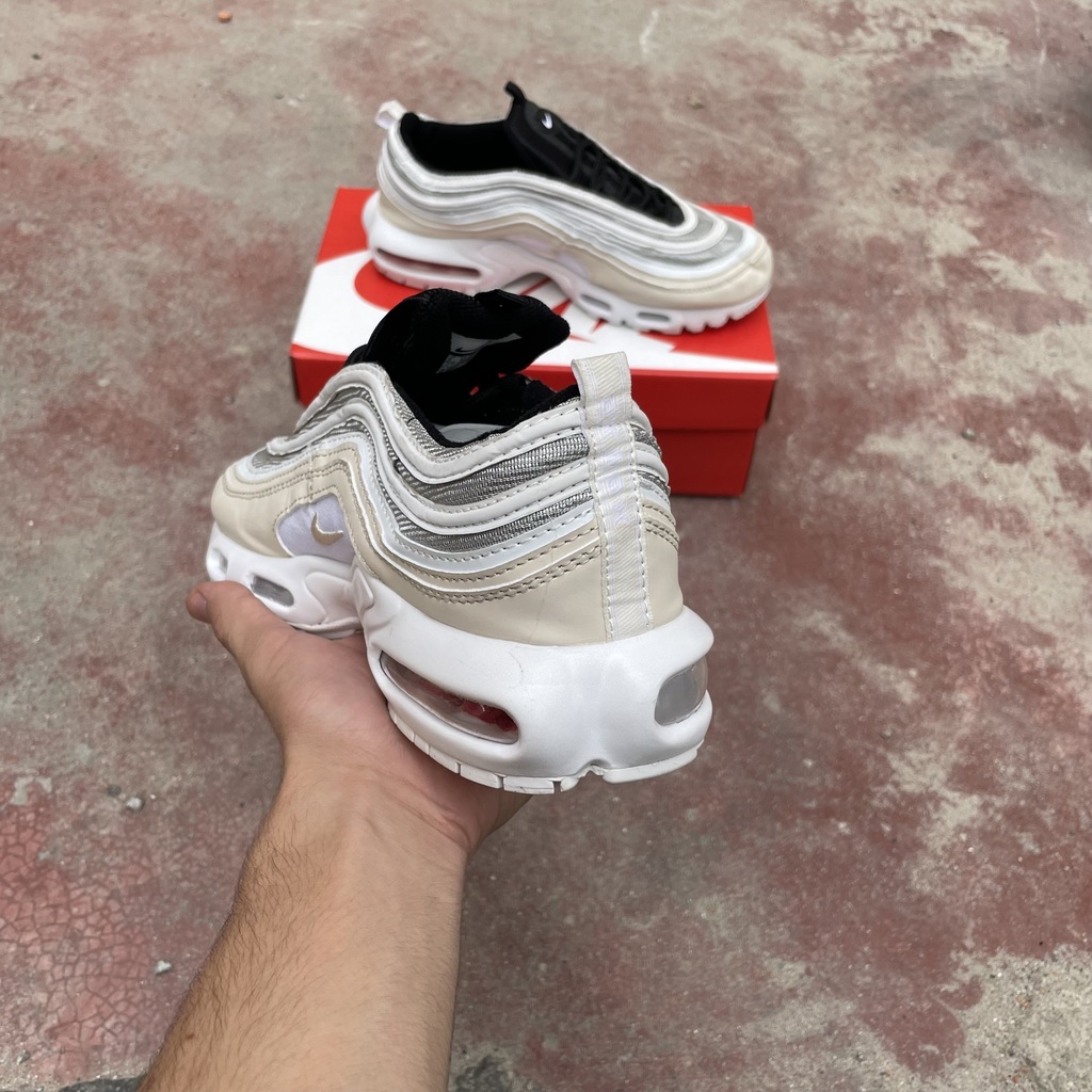 img_1914-bdebfe065f28299d2117422165930811-1024-1024