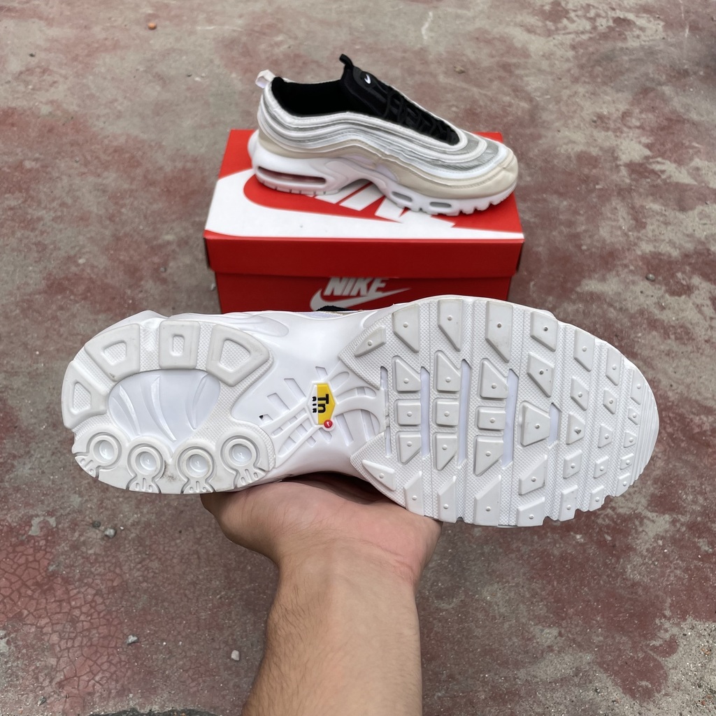 img_1915-0d6c6ace1e019bedc717422165932685-1024-1024