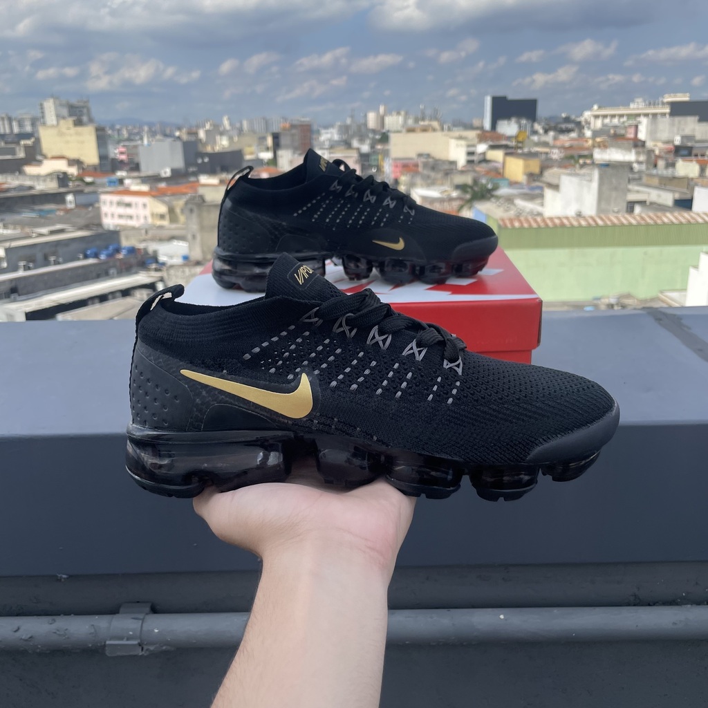 Vapor max 2.0 Black/Gold - Comprar em Linho Imports