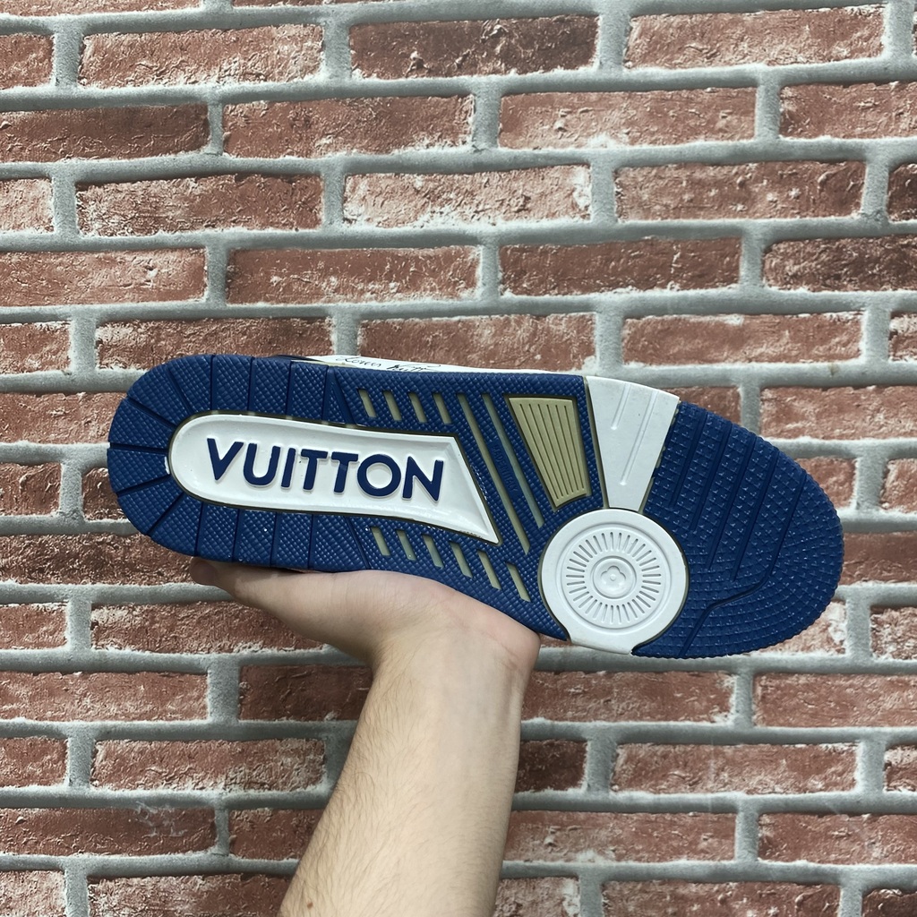 img_3390-924ebb2293ce9c5d8f17242447953836-1024-1024