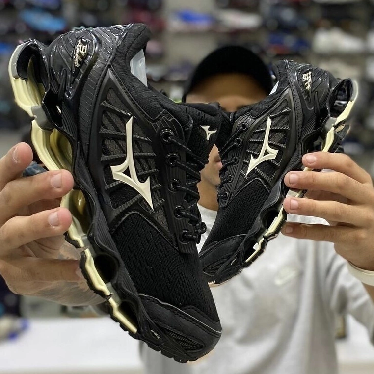 img_3453-acef1c64d40510121917097371990570-1024-1024