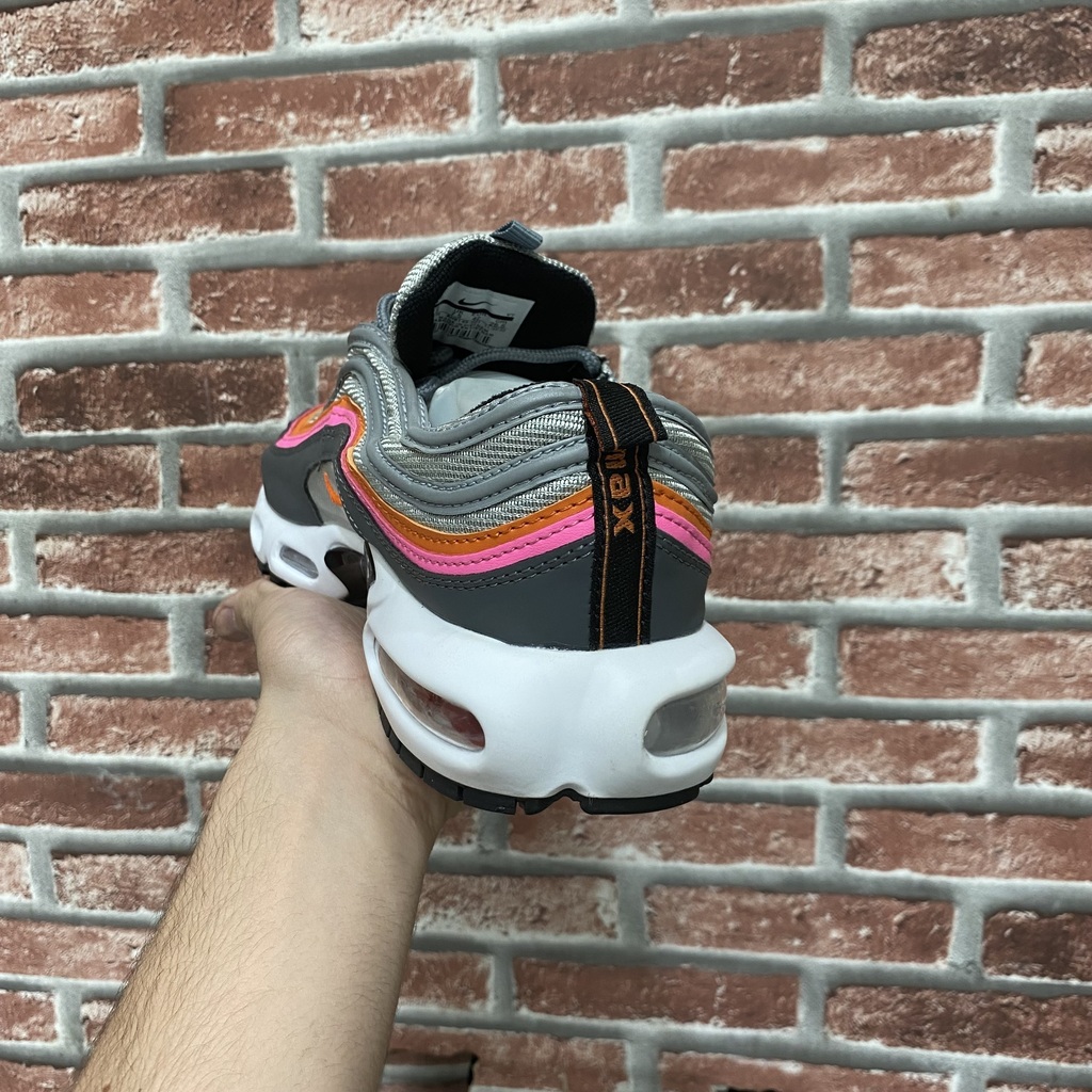 img_6067-670cecc69bd76aaed417285018014212-1024-1024