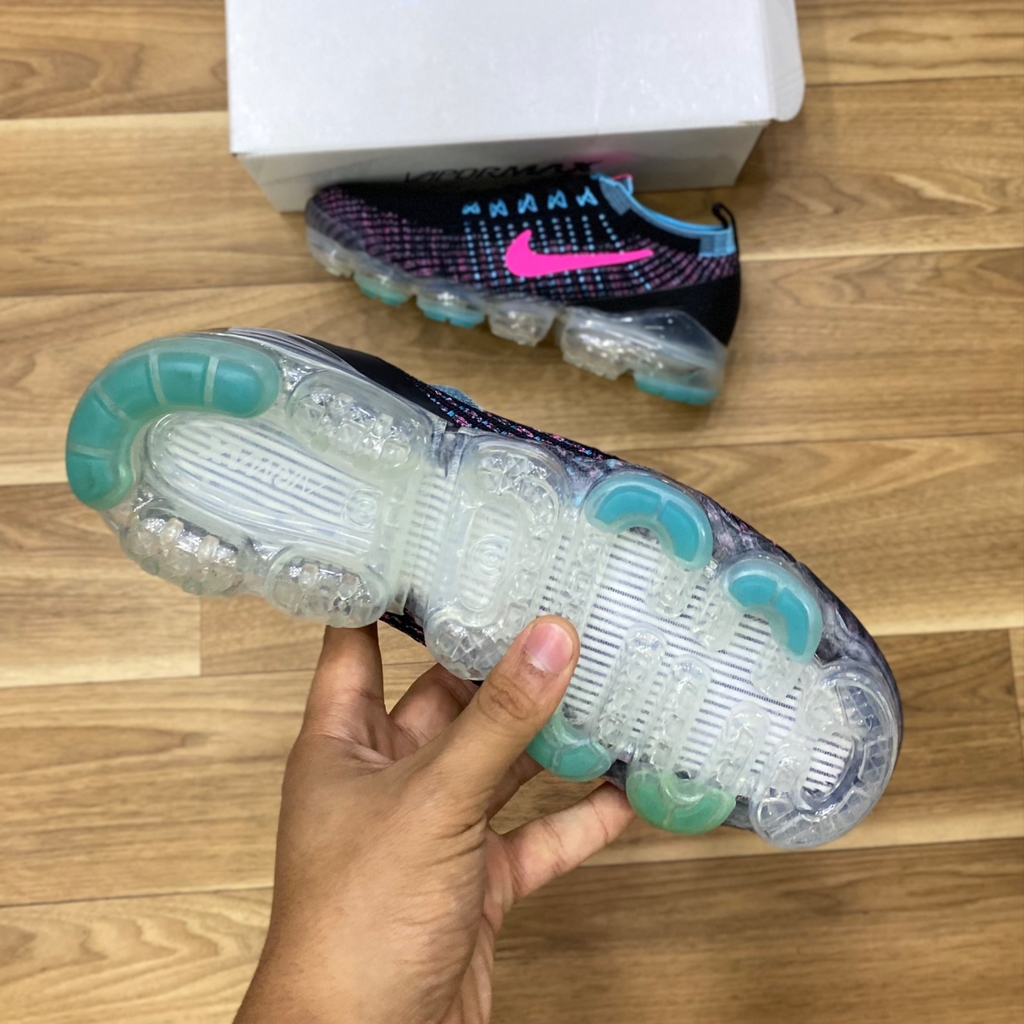 img_71401-e84d8d884d322a053816856328113131-1024-1024