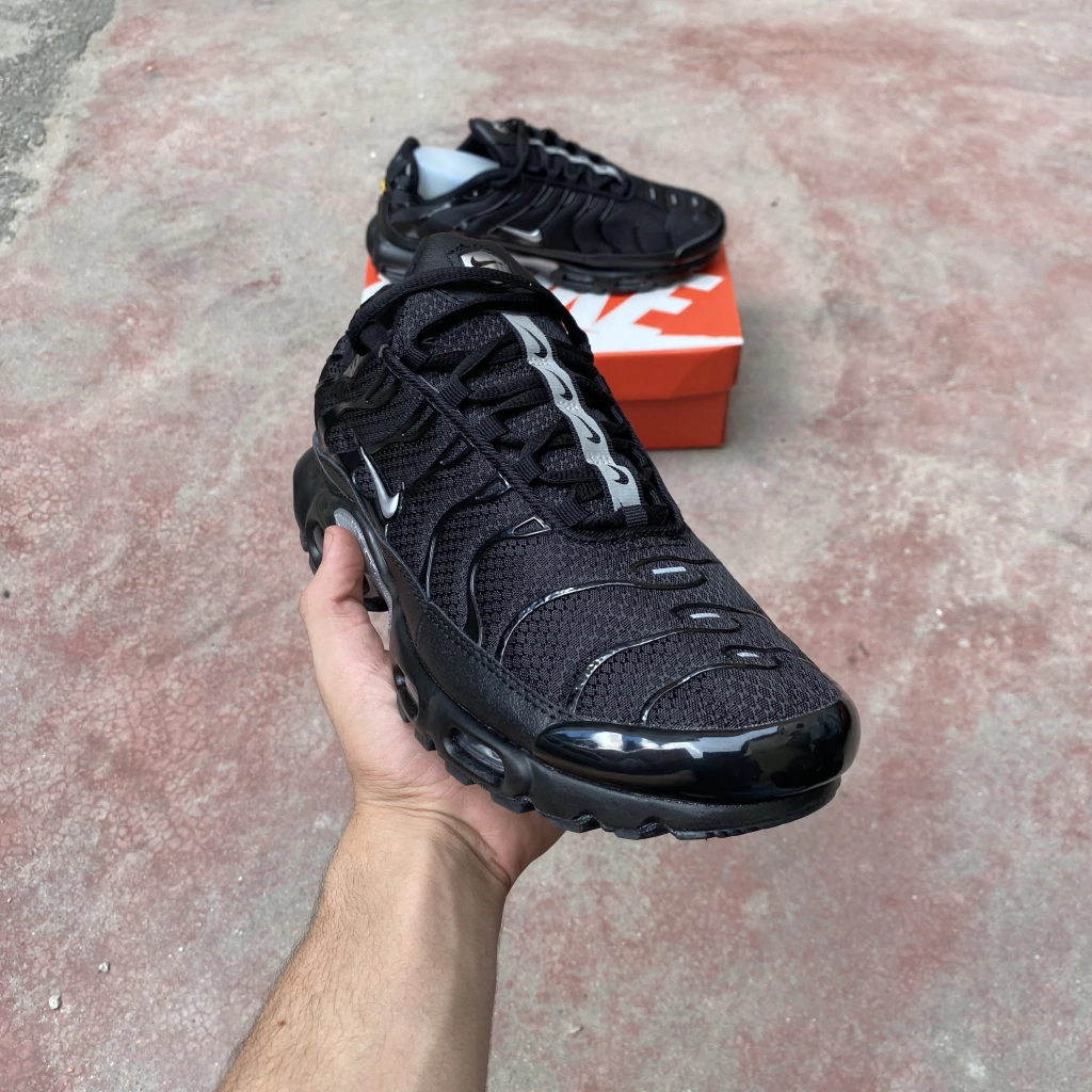 img_8625-61283c4cf048d9a88017355783228031-1024-1024