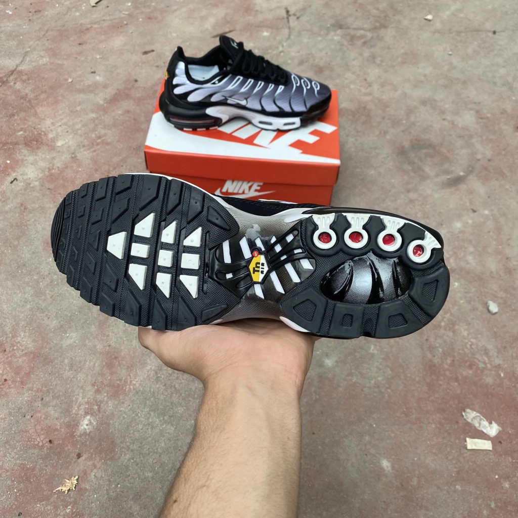 img_8643-de8556c6d12fa8485217355813265049-1024-1024