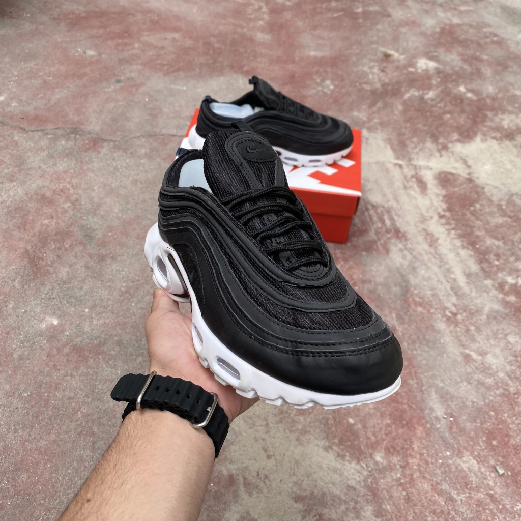 img_9078-b6d1065b897f13b2dd17365163252080-1024-1024