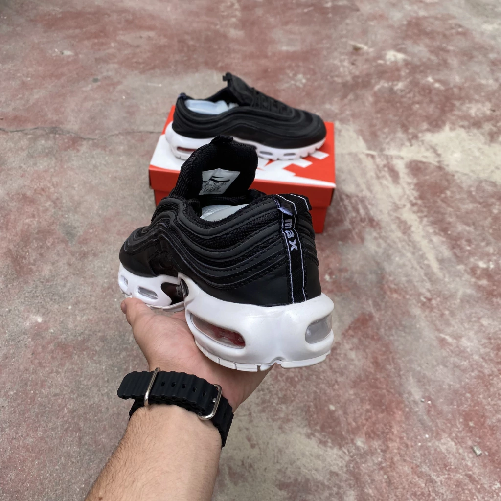 img_9080-371e0739fa5ed5505f17365163254216-1024-1024