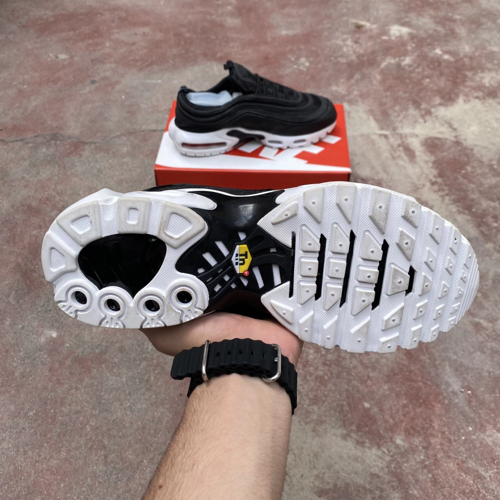 img_9081-dc586c27cc00f8bc3717365163248346-1024-1024