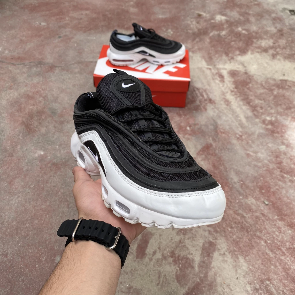 img_9083-50e328263648a4adfa17365163727329-1024-1024