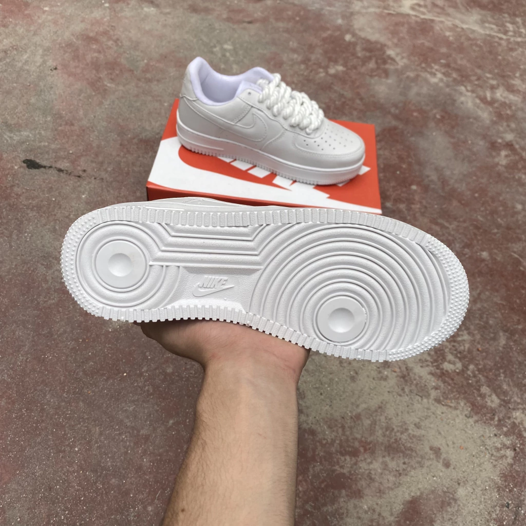 img_9286-4b960676b69ca7384e17371314786364-1024-1024