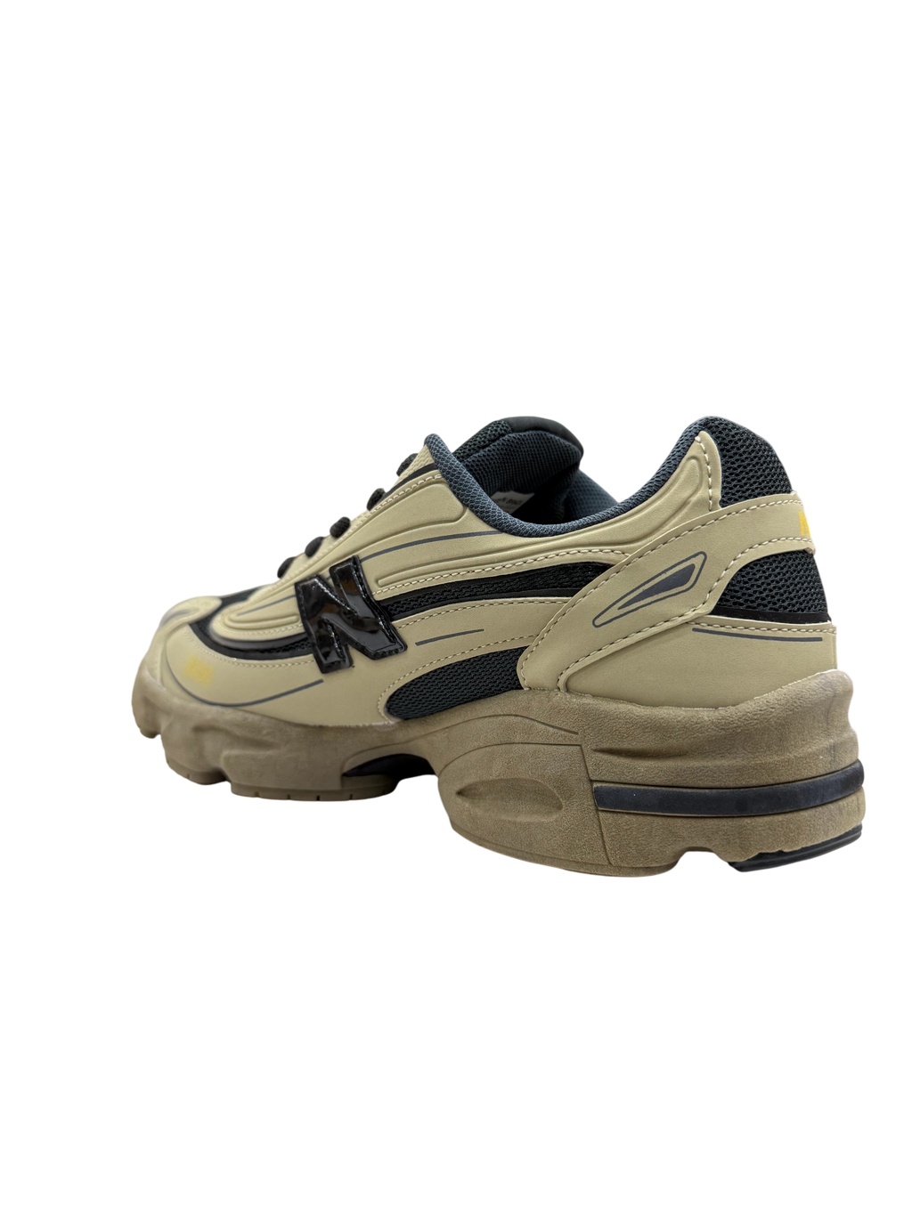 tmp_b64_16a36e77-de78-415a-bede-bd179f0ff7fb_1648013_1702038-ceb5601adb0f1fabb017557011600781-1024-1024