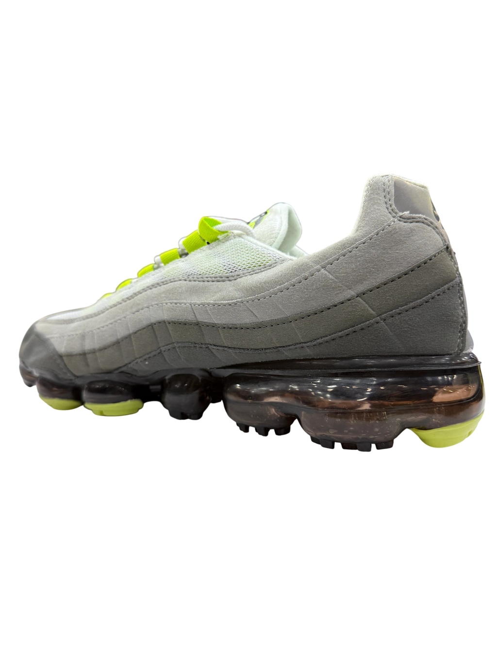 tmp_b64_18569d5d-cc5f-4e55-95b5-0aeb5d1ee5f2_1648013_1702038-8dc957cff7223c1c8317556155417059-1024-1024