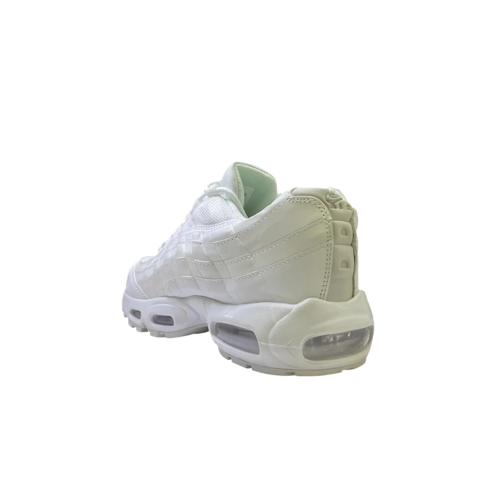 tmp_b64_30cf2e71-2a1c-42c9-b355-ae39f9cb6f05_1648013_5940194-410cefb798e7d3fd0017543885905871-1024-1024