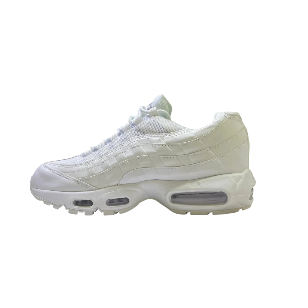 tmp_b64_5bd87cdc-863a-48d1-b6c1-65a414fe36a3_1648013_5940194-8eecdb743330fd157017543885657205-1024-1024