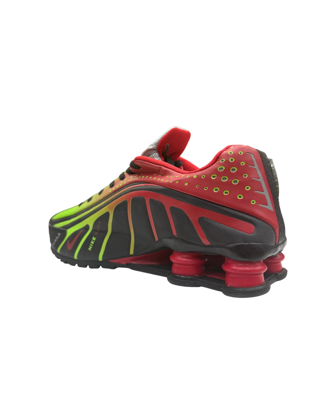 tmp_b64_7a31b31f-c3a2-46ba-be04-91aa65771421_1648013_1702038-54916ddd0e3801016f17549551412229-1024-1024