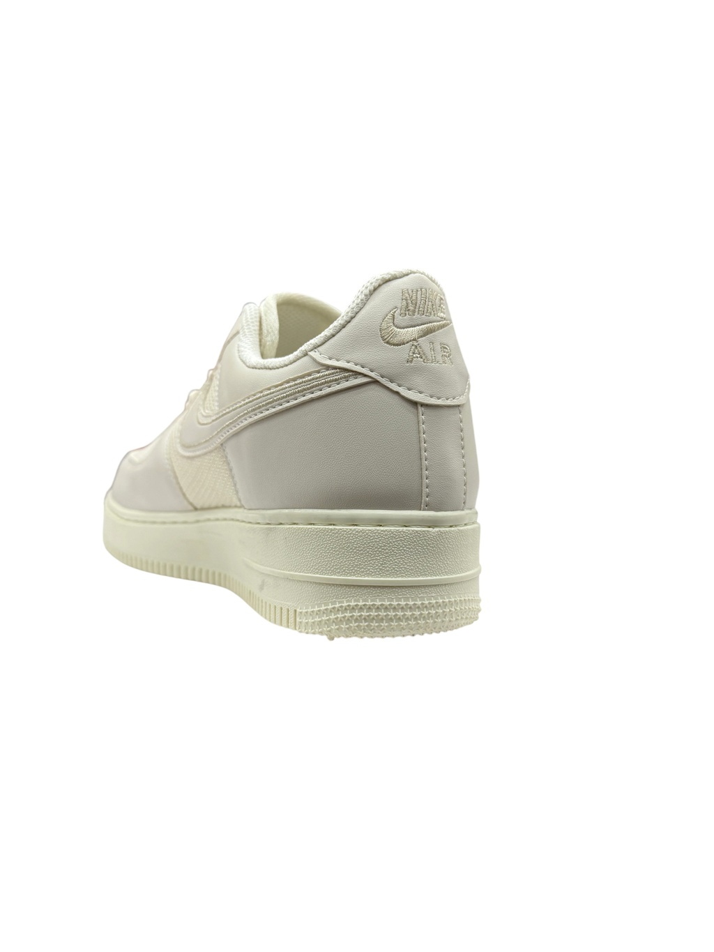 tmp_b64_ae5bb65b-66be-430a-8b7b-cf4d9611ea45_1648013_1702038-e1431b7bae48f4497017553657322992-1024-1024